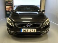 Begagnad Volvo V60 Momentum 215 HK (158 kW) 2015 Svart Kombi