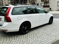 begagnad Volvo V50 D5 Kinetic, R-Design Euro 4