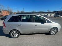 Begagnad Opel Zafira 140 HK (102 kW) 2010 Minibuss
