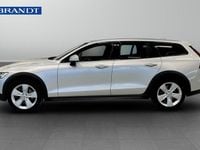 Begagnad Volvo V60 CC SE 192 HK (141 kW) 2019 Silver Kombi