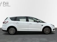 begagnad Ford S-MAX 2.0 EcoBlue Kamera / GPS/ Dragkrok 7-sits 150hk