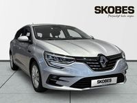 Begagnad Renault Mégane IV Equilibre 141 HK (103 kW) 2023 Grå Kombi