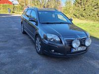 Begagnad Toyota Avensis 177 HK (130 kW) 2009 Kombi