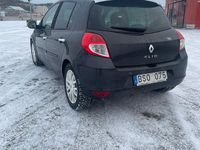 Begagnad Renault Clio R.S. 101 HK (74 kW) 2010 Halvkombi