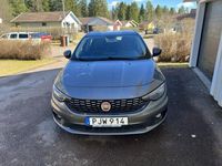 begagnad Fiat Tipo 1.4 FIRE T-JET Lounge Euro 6