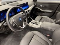 begagnad BMW 330e Touring Automat