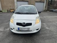 begagnad Toyota Yaris 5-dörrar 1.4 D-4D Ny Besiktigad