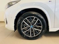 begagnad BMW iX1 xDrive30 M-sport Värmare Elstolar Drag Aktiv farth