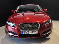 begagnad Jaguar XF 3.0 340hk V6 AWD 1 ägare Svensksåld