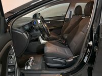 begagnad Hyundai i30 Kombi 1.6 GDI, Dragkrok, P-sensorer, Euro 3