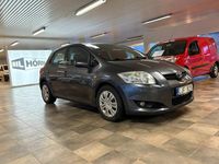 Begagnad Toyota Auris 124 HK (91 kW) 2007 Grå Halvkombi
