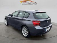 Begagnad BMW 118 Sport Line 143 HK (105 kW) 2013 Grå Halvkombi
