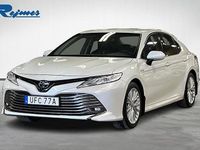 Begagnad Toyota Camry Executive 178 HK (130 kW) 2020 Vit Sedan