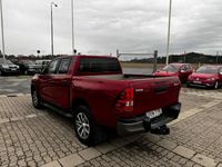 begagnad Toyota HiLux 2.4 AWD AUT ULTIMATE LÄDER D-CAB EU6 2-ÅRS GARA