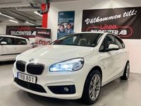 begagnad BMW 220 Active Tourer 225xe Aut AWD Sport Nav Plug in Skinn HUD 2018, Minibuss