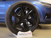 Begagnad Volvo XC90 R-Design 235 HK (172 kW) 2017 Bursting blue metallic SUV