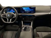 Begagnad BMW 330e M Sport 184 HK (135 kW) 2025 Grå Kombi