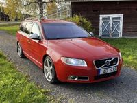 begagnad Volvo V70 2.5T Flexifuel DRIVe Momentum, R-Design Euro 4