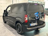 begagnad Peugeot Partner BoxlineL1 Drag Dieselvärmare Leasebar Låga mil 2021, Minibuss