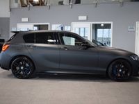 begagnad BMW M135 i M Sport H/K Navi Alcantara 326hk