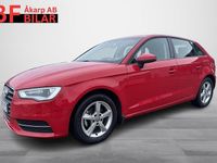 Begagnad Audi A3 Attraction 105 HK (77 kW) 2014 Röd