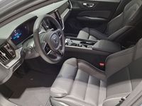 begagnad Volvo V60 B4 Bensin Plus Dark