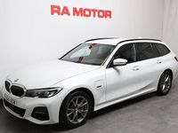 Begagnad BMW 330e M Sport 184 HK (135 kW) 2021 Vit Kombi