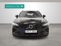 Begagnad Volvo V60 R-Design 253 HK (186 kW) 2021 Svart Kombi