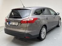 Begagnad Ford Focus Titanium 125 HK (91 kW) 2013 Brun Kombi