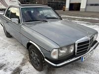 Begagnad Mercedes 300 80 HK (58 kW) 1979
