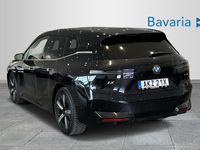 begagnad BMW iX xDrive50 Sport Comfort Innovation B&W Drag