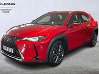 Begagnad Lexus UX 250h E-FOUR 186 HK (136 kW) 2019 Röd SUV