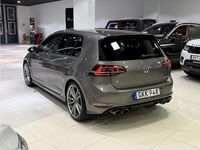 Begagnad VW Golf VII R 301 HK (221 kW) 2014 Grå Halvkombi