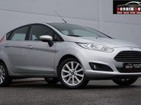 Begagnad Ford Fiesta Titanium 80 HK (58 kW) 2015 Grå Halvkombi