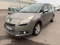 Begagnad Peugeot 5008 157 HK (115 kW) 2010 Ljusgrå Minibuss