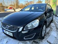 Begagnad Volvo V60 Summum 163 HK (119 kW) 2011 Svart Kombi