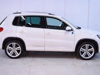 begagnad VW Tiguan 1.4 TSI 160hk 4M R-Line B-kamera V-hjul