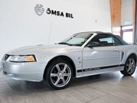 Begagnad Ford Mustang 200 HK (147 kW) 2002 Silver Cab