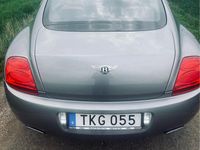 Begagnad Bentley Continental GT 560 HK (411 kW) 2007 Grå Sportkupé