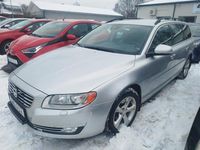 Begagnad Volvo V70 Momentum 181 HK (133 kW) 2014 Silver Kombi