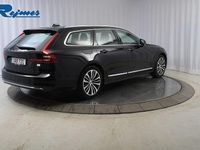 Begagnad Volvo V90 Core 253 HK (186 kW) 2022 Svart Kombi