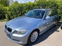Begagnad BMW 320 177 HK (130 kW) 2008 Ljusblå Kombi