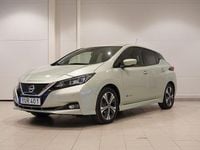 Begagnad Nissan Leaf Tekna 110 kW (150 HK) 2018 Grön Halvkombi