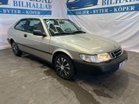 Begagnad Saab 900 150 HK (110 kW) 1994 Gul Halvkombi