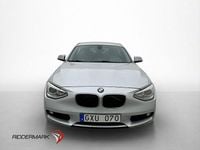 Begagnad BMW 118 143 HK (105 kW) 2012 Silver Halvkombi