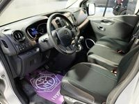 begagnad Opel Vivaro SKÅP L2 VÄRMARE DRAG 2017, Minibuss