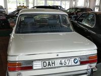 Begagnad BMW 2000 101 HK (74 kW) 1971 Vit Sedan