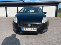 Begagnad Fiat Grande Punto 75 HK (55 kW) 2007 Svart Halvkombi