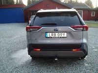 Begagnad Toyota RAV4 Hybrid Executive 222 HK (163 kW) 2022 SUV