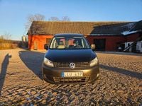 Begagnad VW Caddy 75 HK (55 kW) 2014 Minibuss